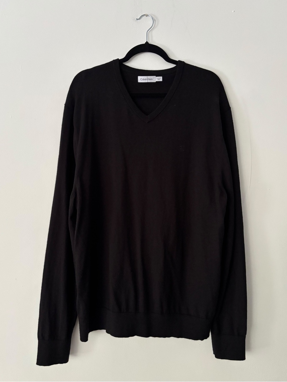 Calvin Klein Men's V Neck Sweater XL Black Wool Blend Pullover Long Sleeve Knit